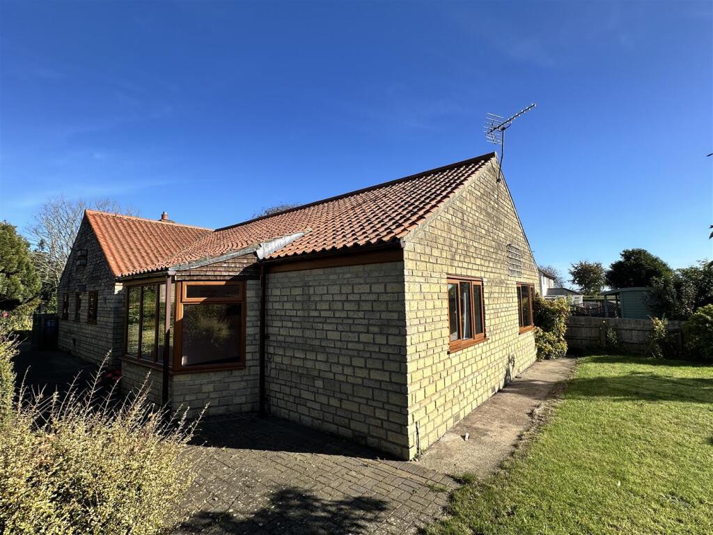 3-bed bungalow on Main Street, Ebberston, Scarborough, £299,000