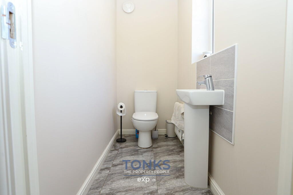 Additional image 10 of halesowen ,B62 9JU