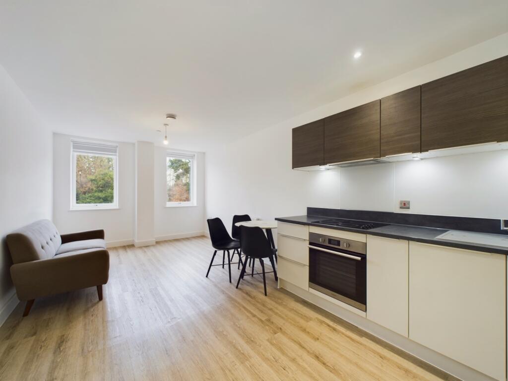 Main image of property: Clifton House, 84 Broadway, Peterborough, PE1 1QZ