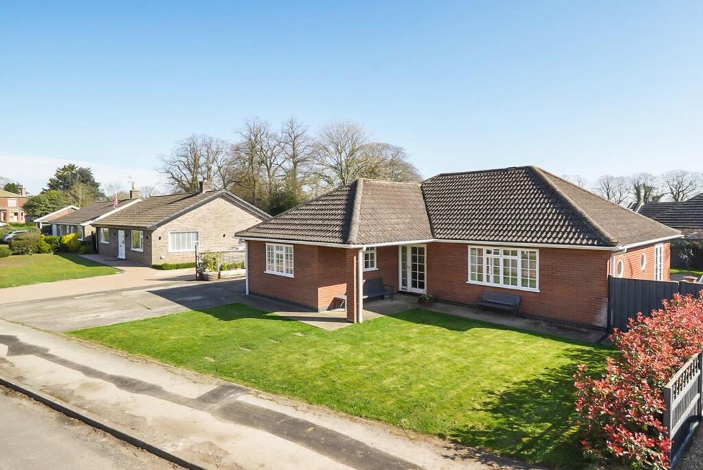 Main image of property: Park Avenue, Hundleby, Spilsby