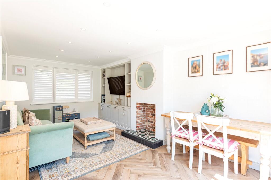 House in Newbury, West Berkshire - View 4