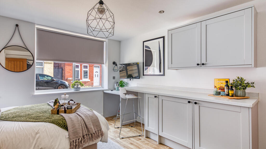 House in Nottingham - View 3