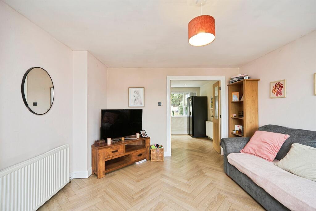 House in Leeds, West Yorkshire - More