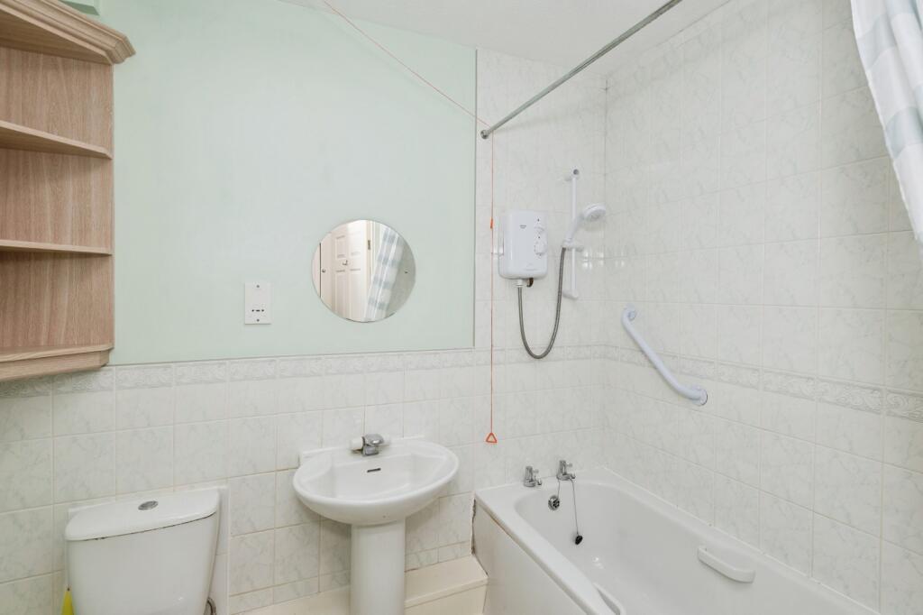 Apartment in Darlington - More