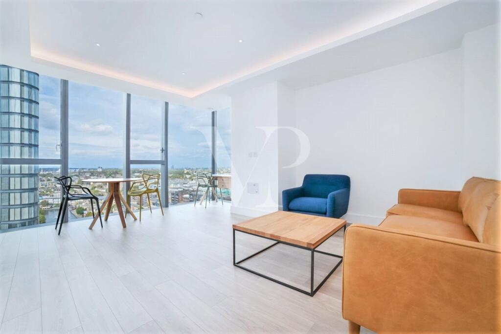 Main image of property: Carrara Tower, 1 Bollinder Place, London, EC1V