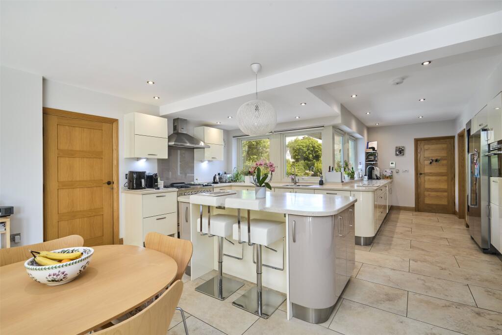 House in Leeds - View 5