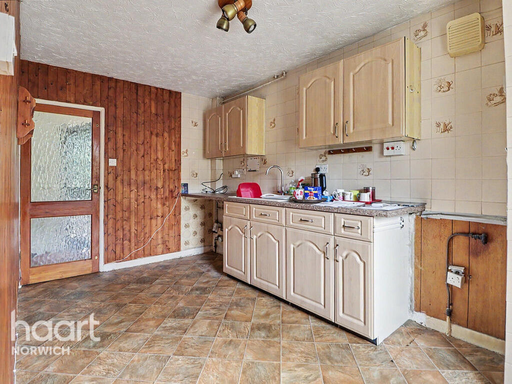 House in Norwich, Earlham Rise - View 3