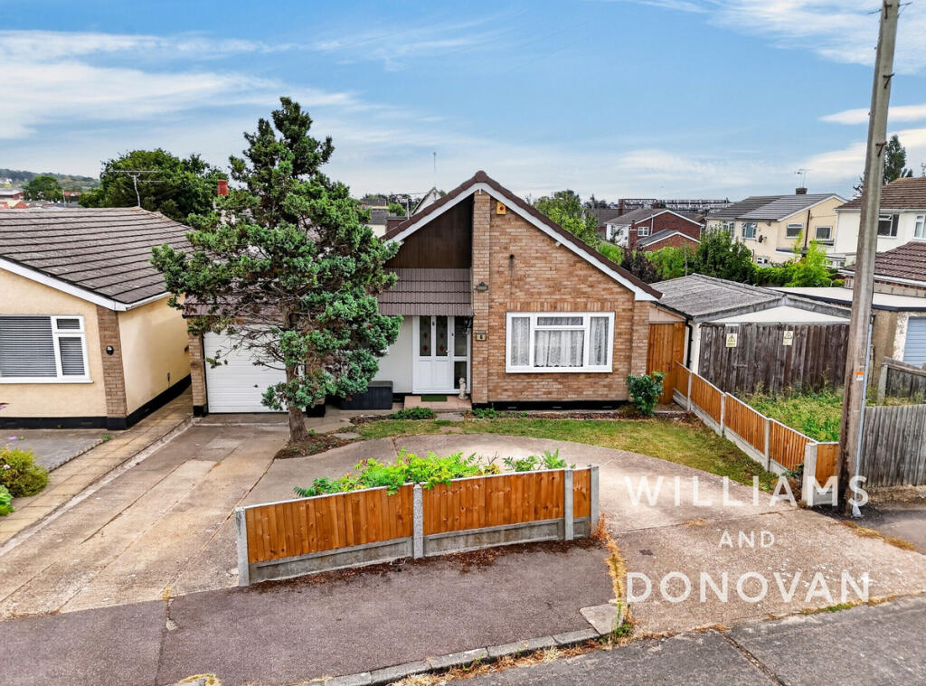 Main image of property: Warwick Close, Benfleet