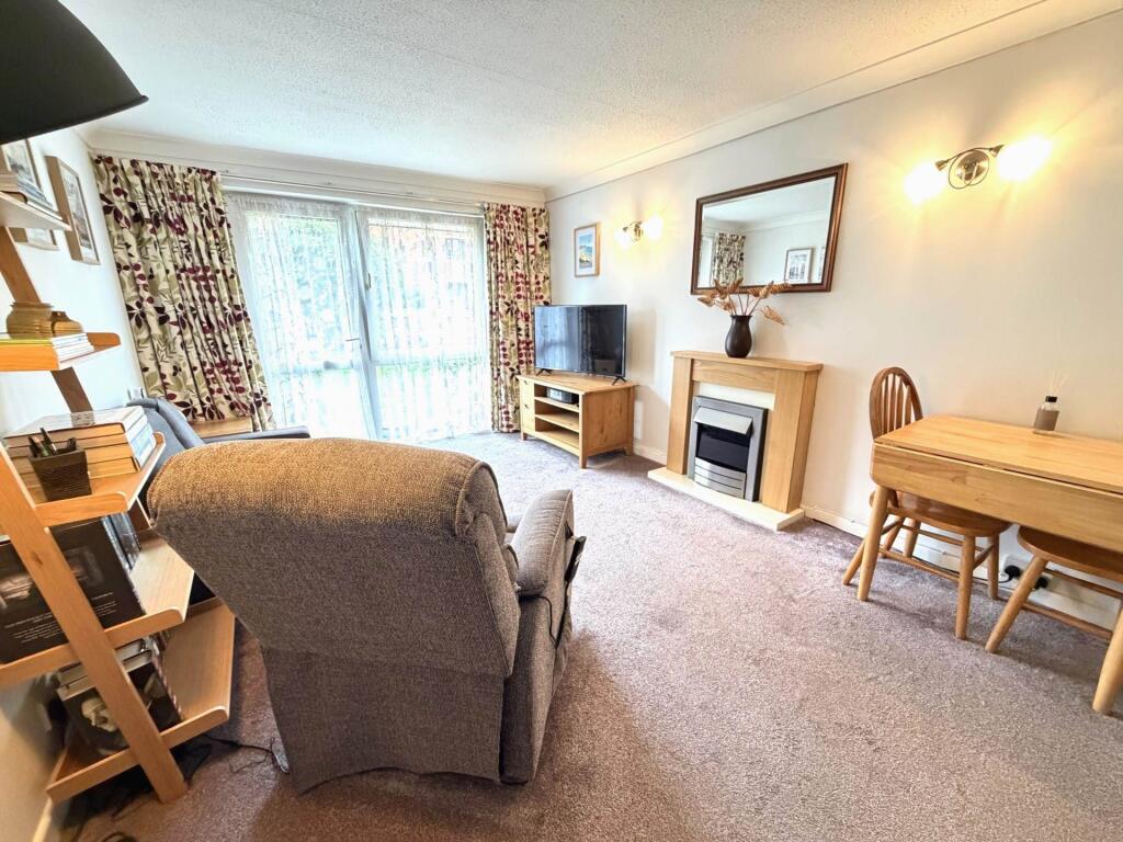 Apartment in Exeter - View 2