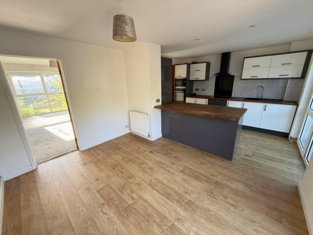 House in Plymouth - View 4