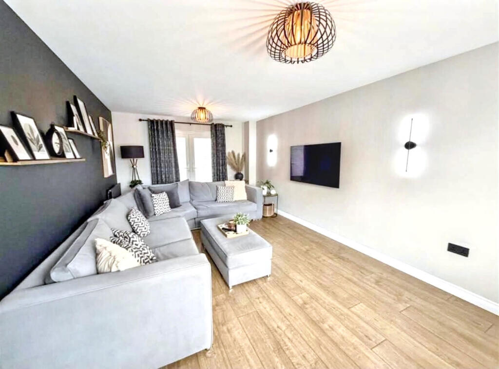 House in Sunderland, Peat Carr Estate, Hetton - View 4