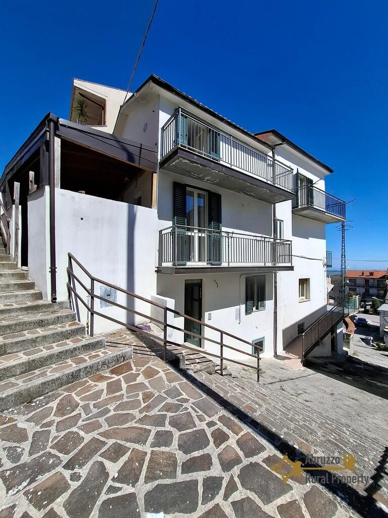 Main image of property: Tornareccio, Chieti, Abruzzo