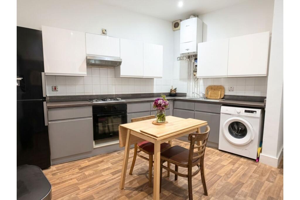 Main image of property: Ladywell Road, London, SE13