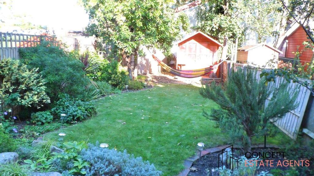 Main image of property: Bronson Road, Raynes Park, SW20