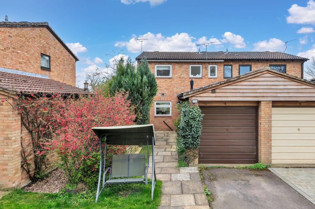 Main image of property: Pigeons Close, Thriplow, SG8