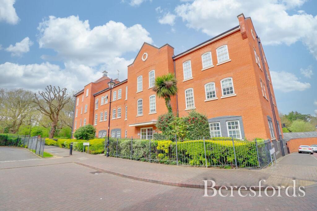 Main image of property: Albany Gardens, Colchester, CO2