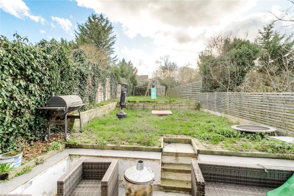 Main image of property: Midland Road, Raunds, Wellingborough, Northamptonshire, NN9