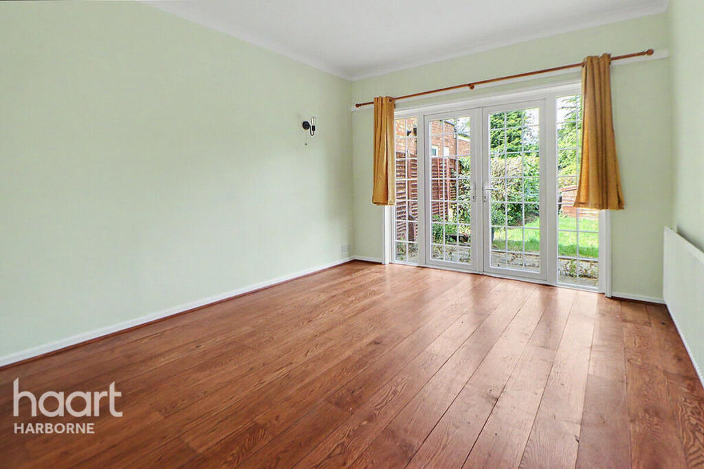 House in Solihull, Ulverley Green - View 3