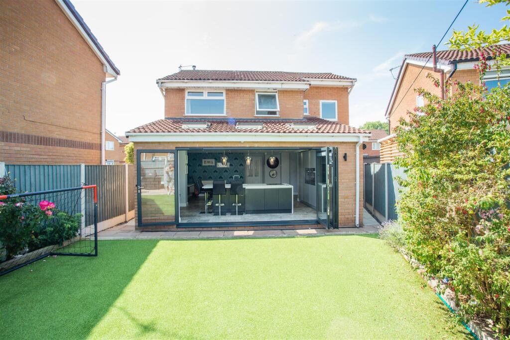 House in Warrington - View 3