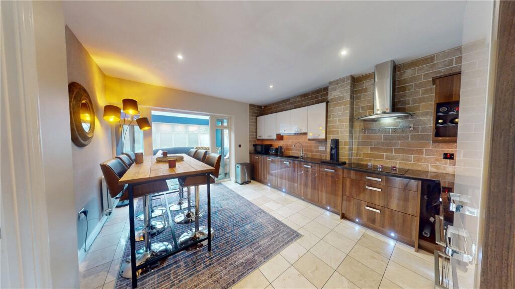 Whitworth Park Drive, Houghton-Le-Spring, Sunderland, DH4 photo 4
