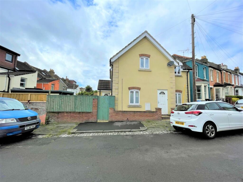 Main image of property: Horfield, Alton Road, BS7 9PS