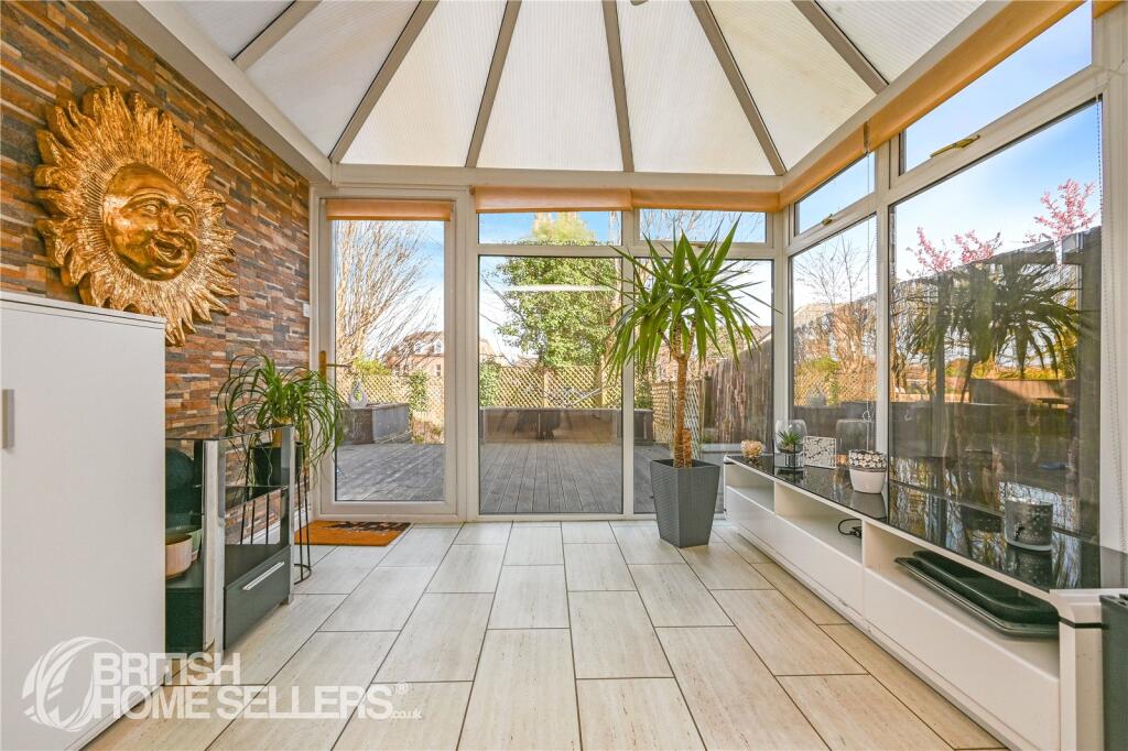 House in Sefton, Birkdale - View 4
