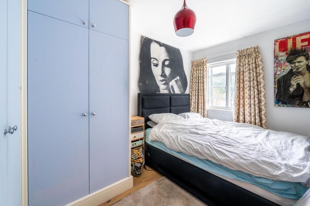 Apartment in London - View 4