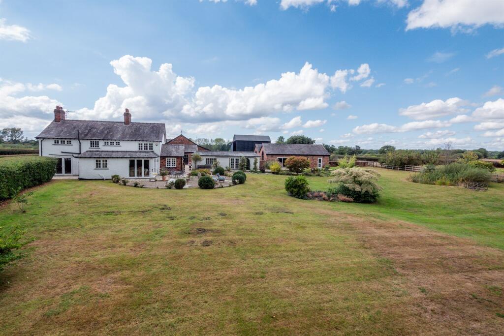 4-bed house on Smith Lane, Mobberley, £1,650,000