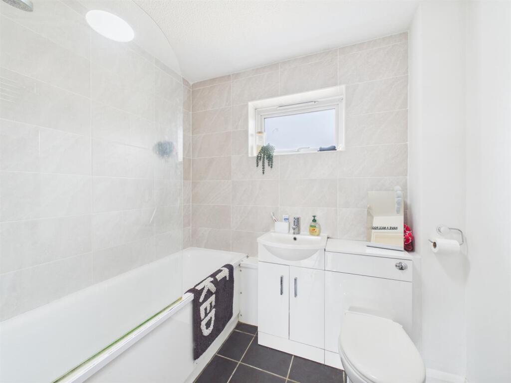Apartment in Lewes, Peacehaven - View 5