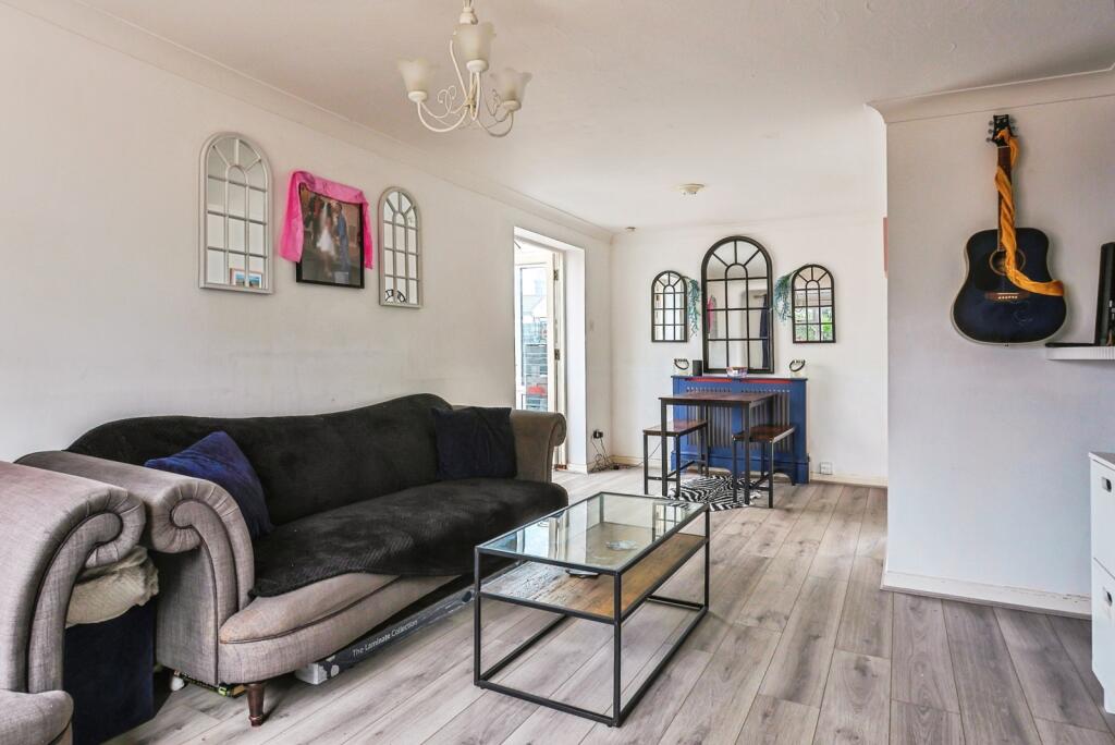 Additional image 5 of Widget Close, ENSBURY PARK, Bournemouth, Dorset, BH11