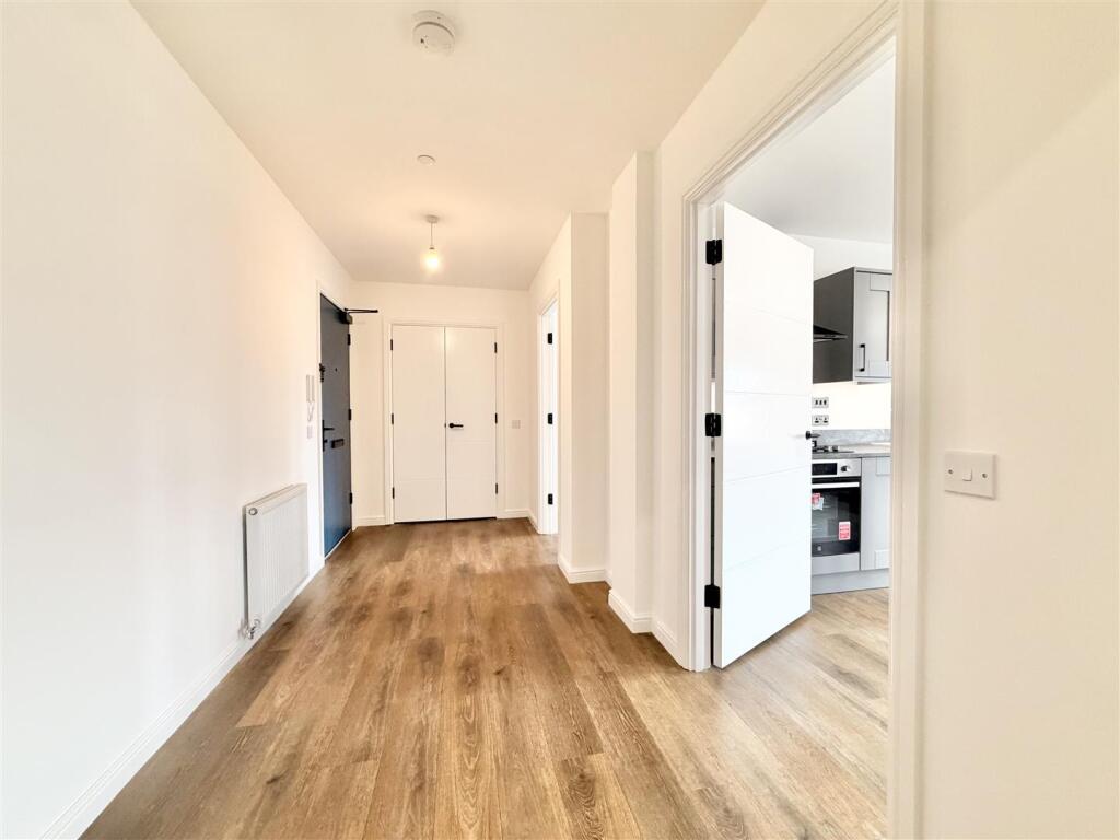 Apartment in Glasgow - View 5