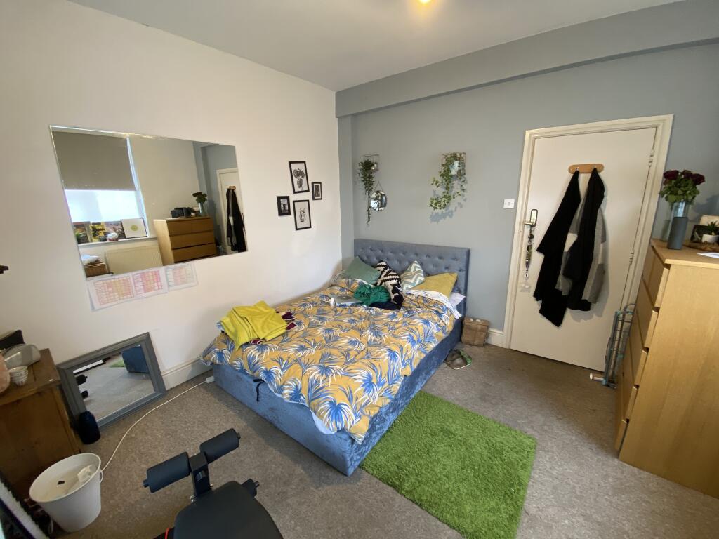 Additional image 4 of Daisy Road - 4 bed exc bills, Edgbaston, West Midlands, B16