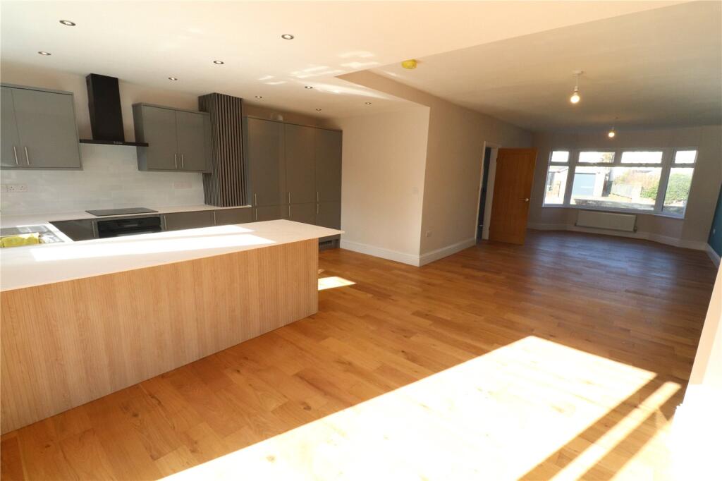 House in Wirral, Thingwall - View 2