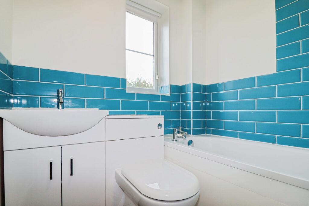 St Davids Drive, Norwich, NR13 - More