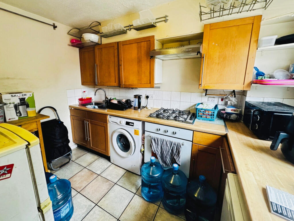 Apartment in London - View 5