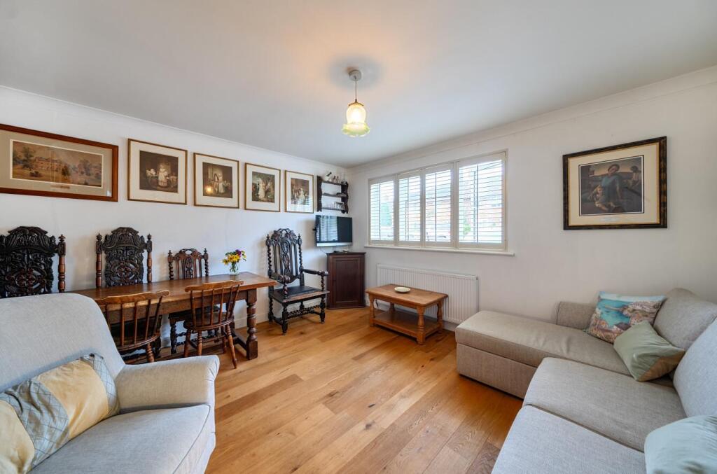 House in Watford - View 3