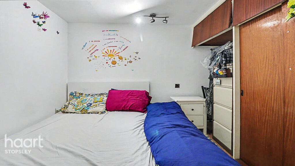 Main image of property: Handcross Road, Luton
