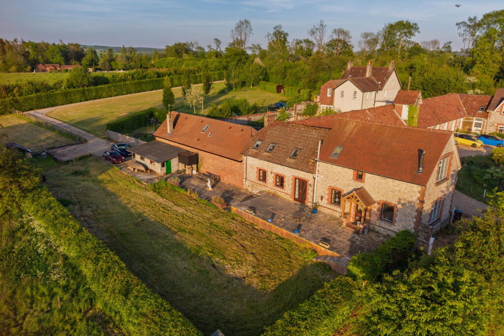 House in Southampton - View 4