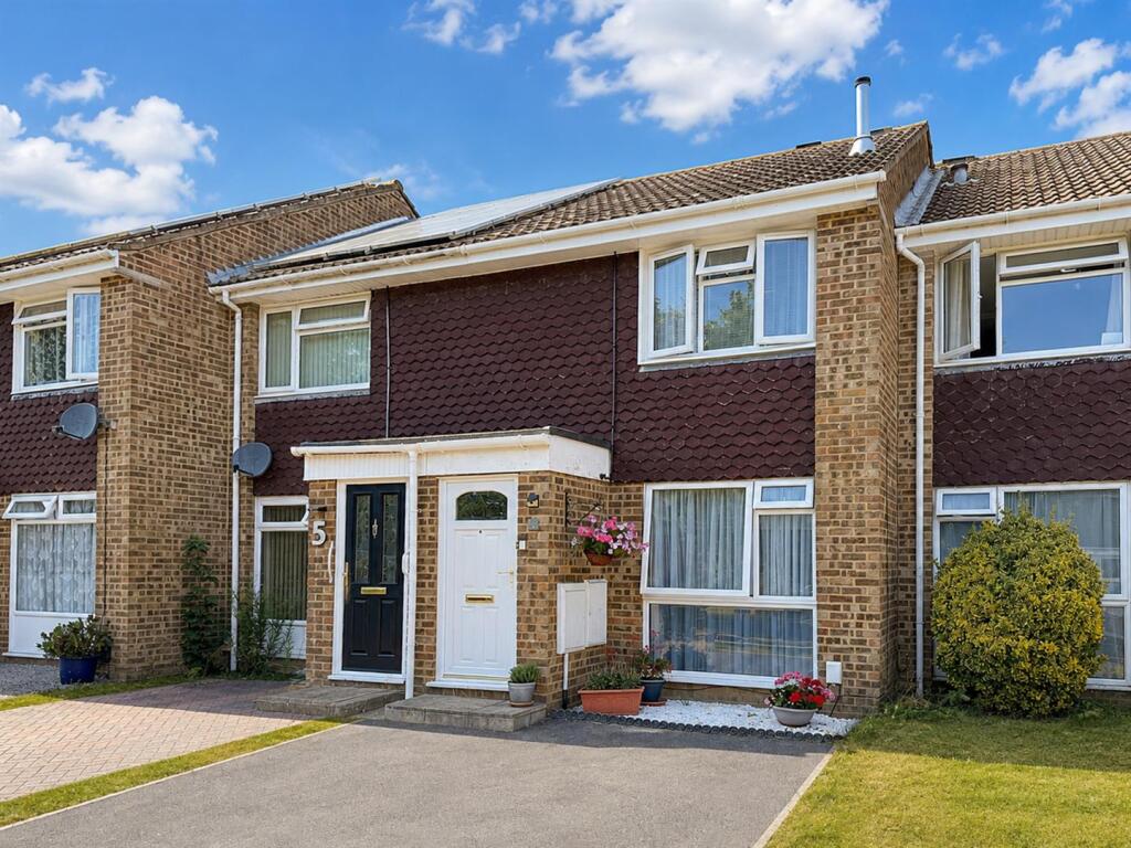 Main image of property: Twyford Drive, Lee-On-The-Solent,