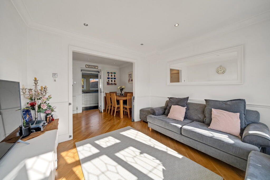 House in Sidcup, Falconwood - View 5