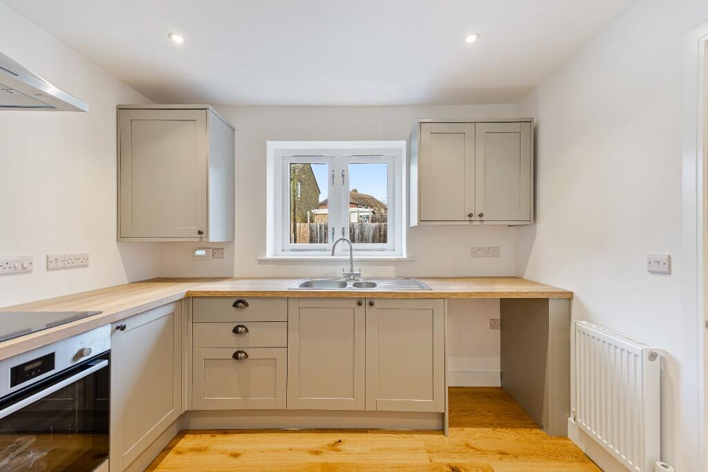 Additional image 2 of 6 Shorland Row, Station Road, Castle Cary, Somerset, BA7 7BY