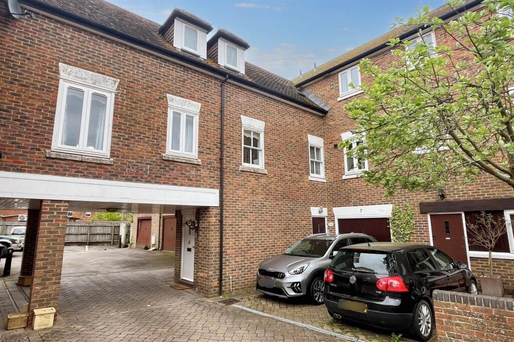 Main image of property: Fordingbridge