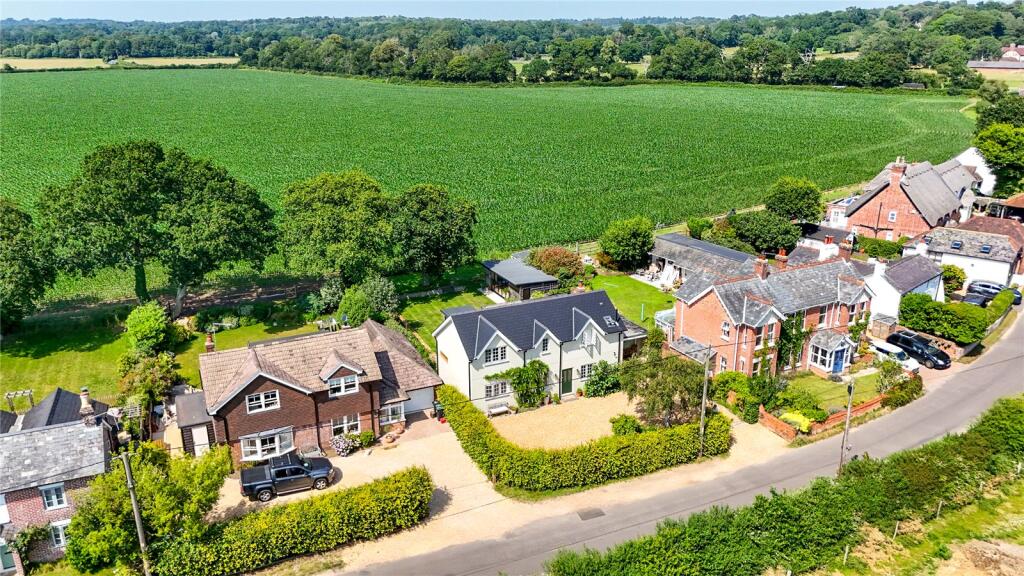 House in New Forest, Bransgore