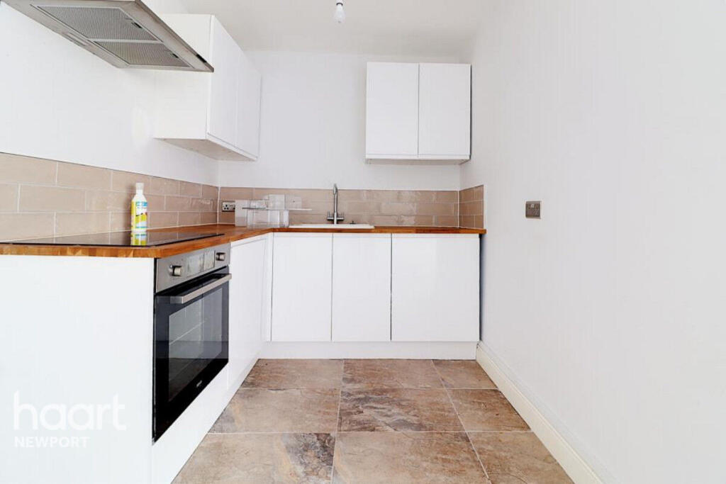 Apartment in Newport, Victoria - View 2