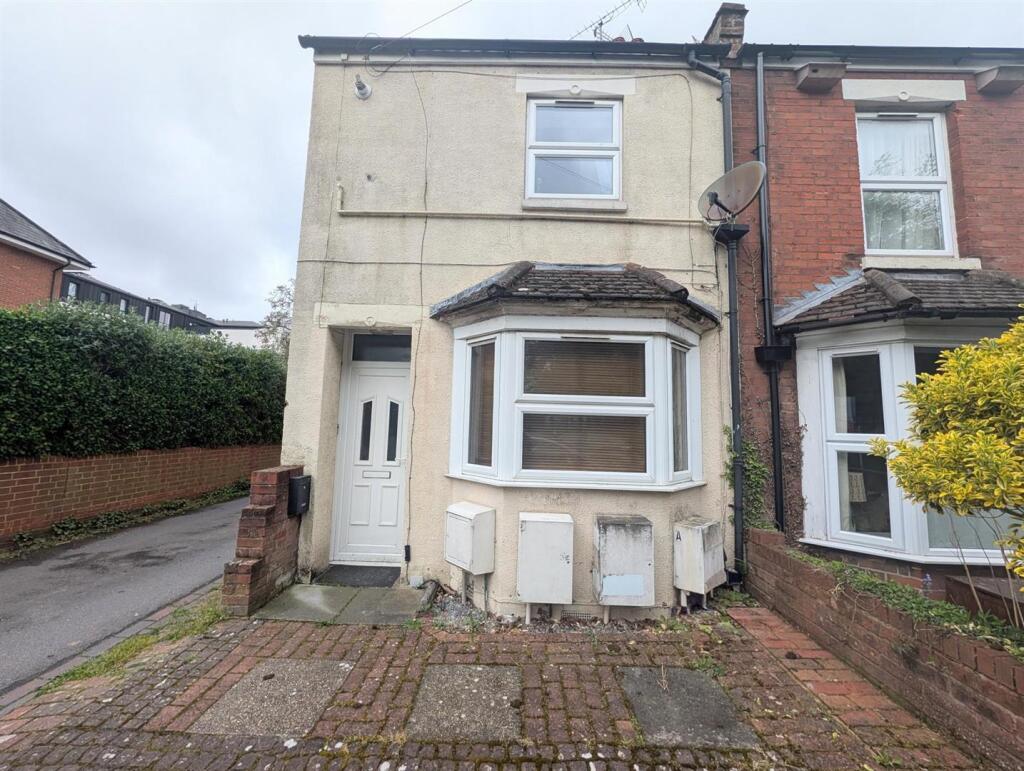Main image of property: Newtown Road, Eastleigh