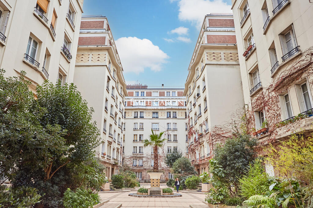Main image of property: Paris-Isle of France, Paris, Paris 07