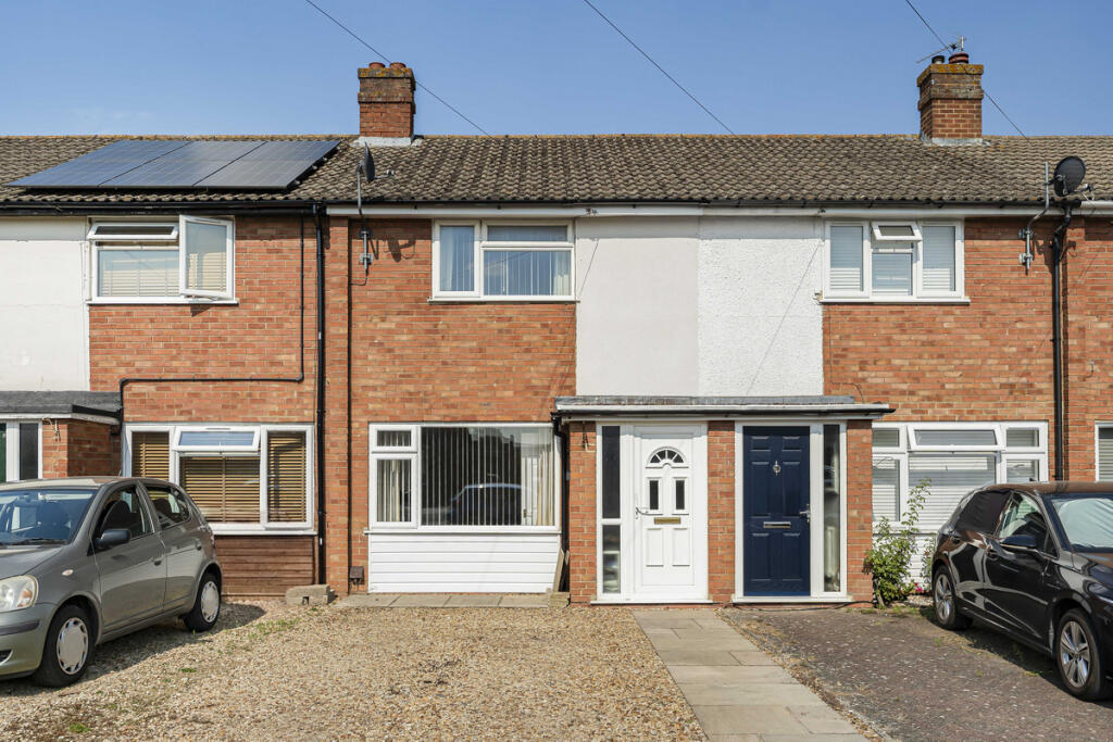 Main image of property: Parsons Mead, Abingdon, OX14