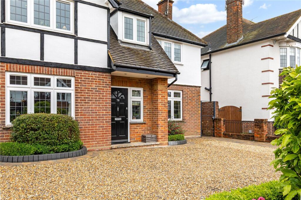 Station Road, Harpenden, Hertfordshire, AL5 photo 2