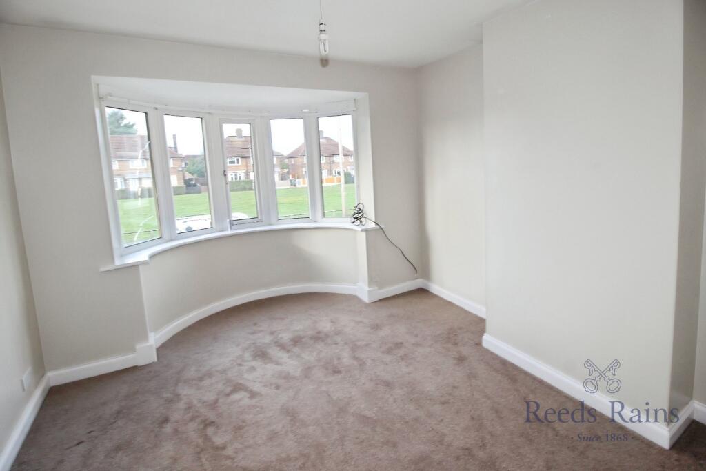 Middleton Road, Leeds, West Yorkshire, LS10 photo 4