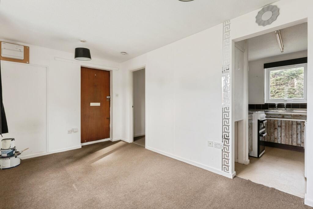 Apartment in South Norfolk, Wymondham - View 3